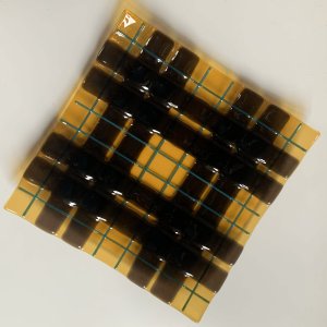 Assiette motif tartan